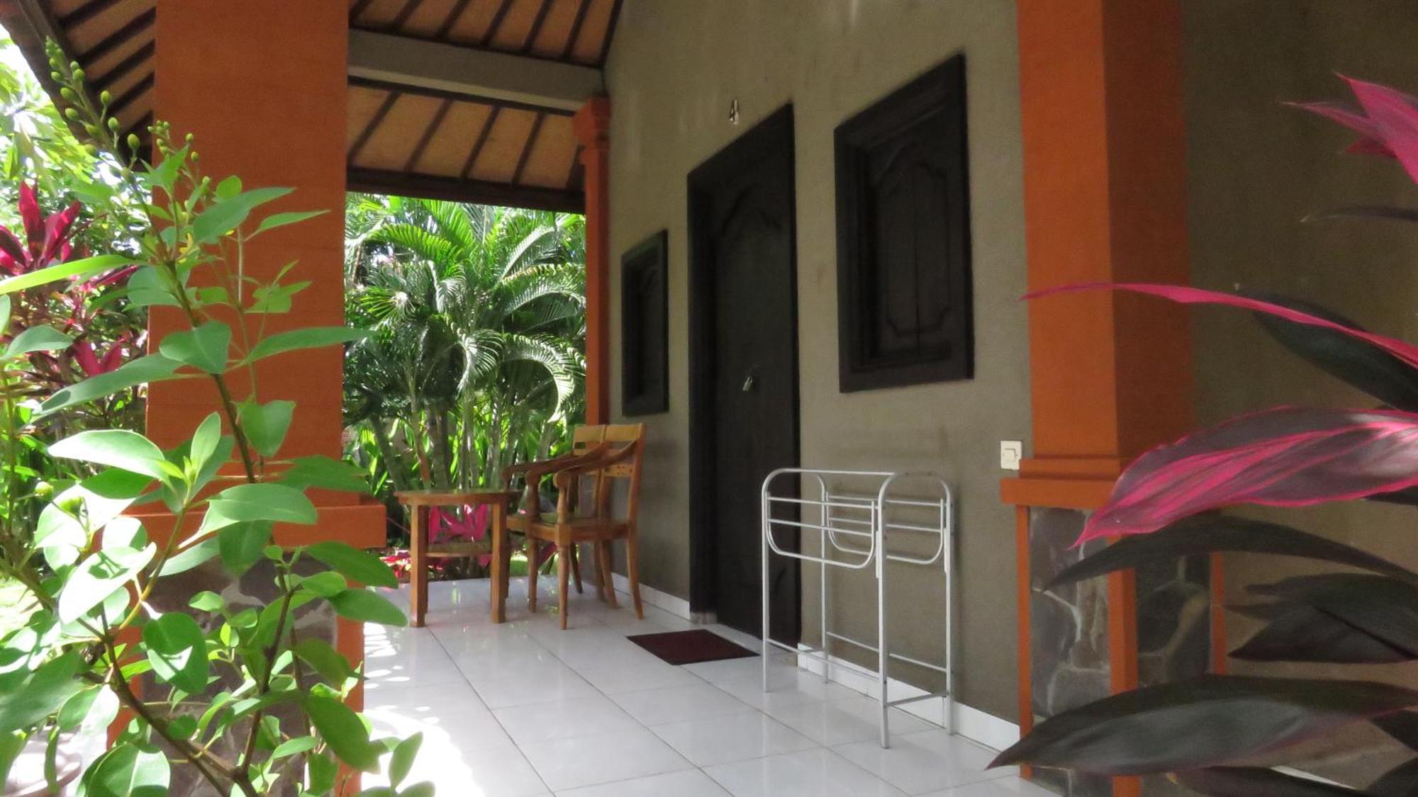 Suka Sari Cottages Pemuteran Exterior foto