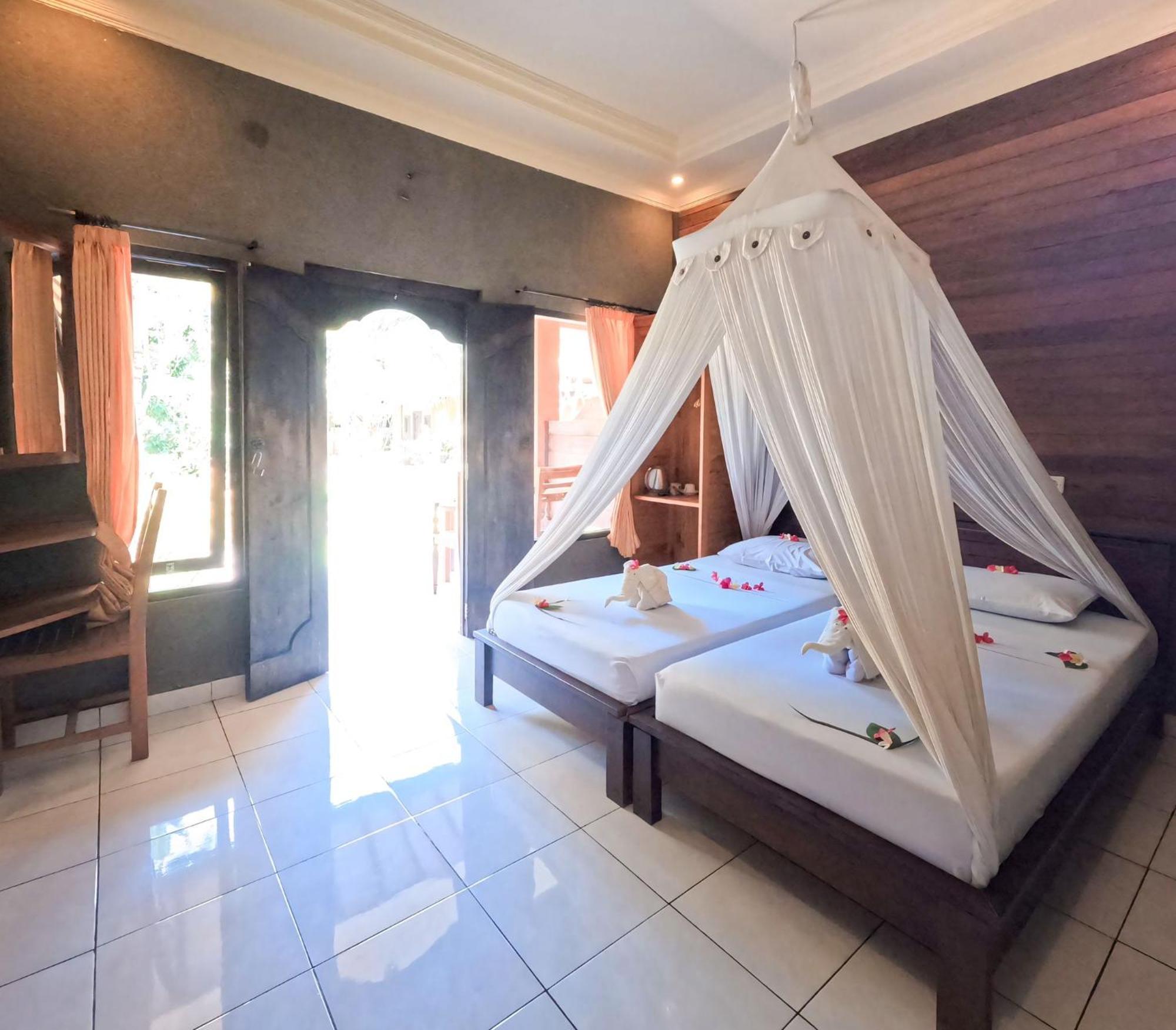 Suka Sari Cottages Pemuteran Exterior foto