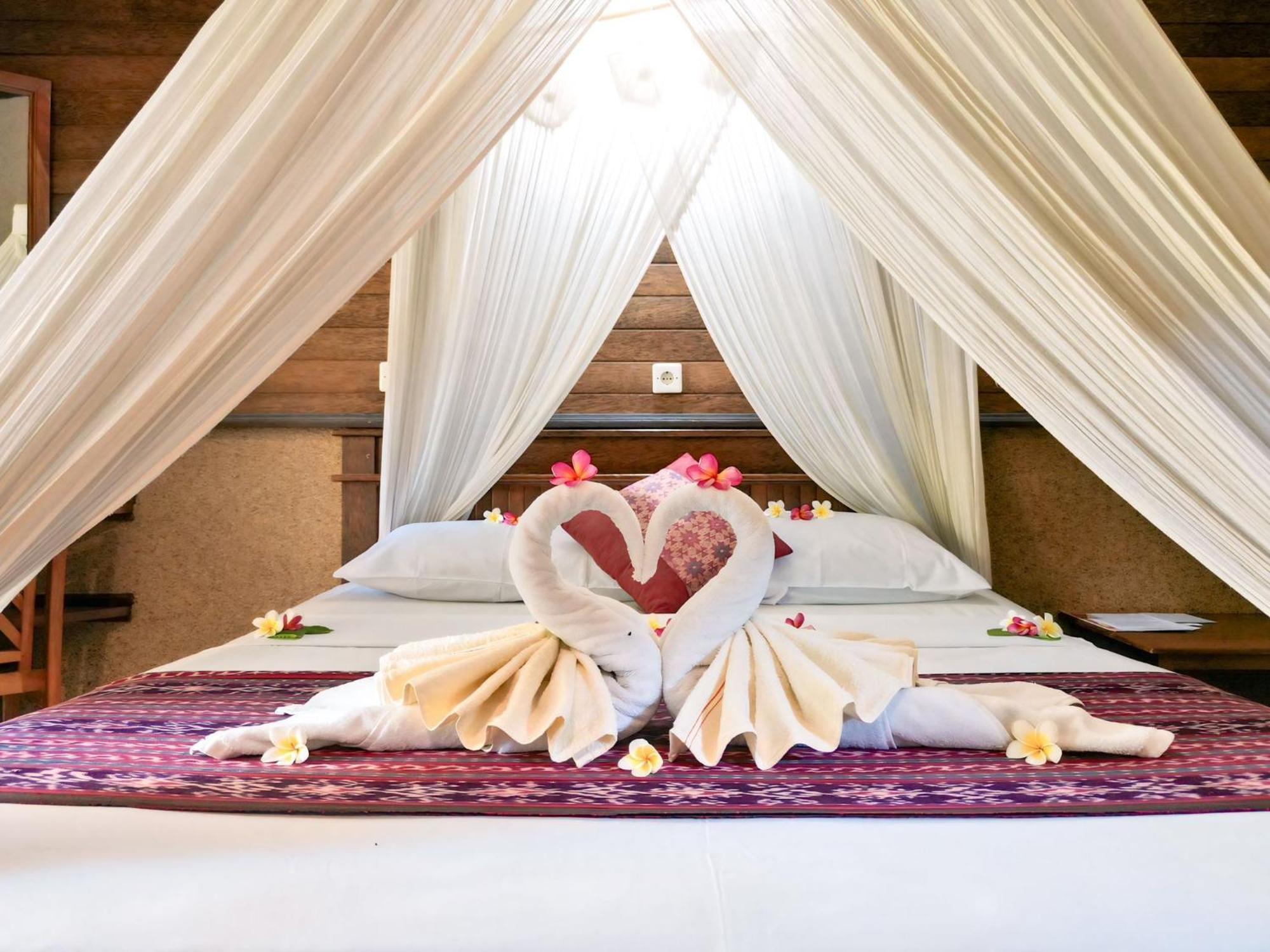 Suka Sari Cottages Pemuteran Exterior foto