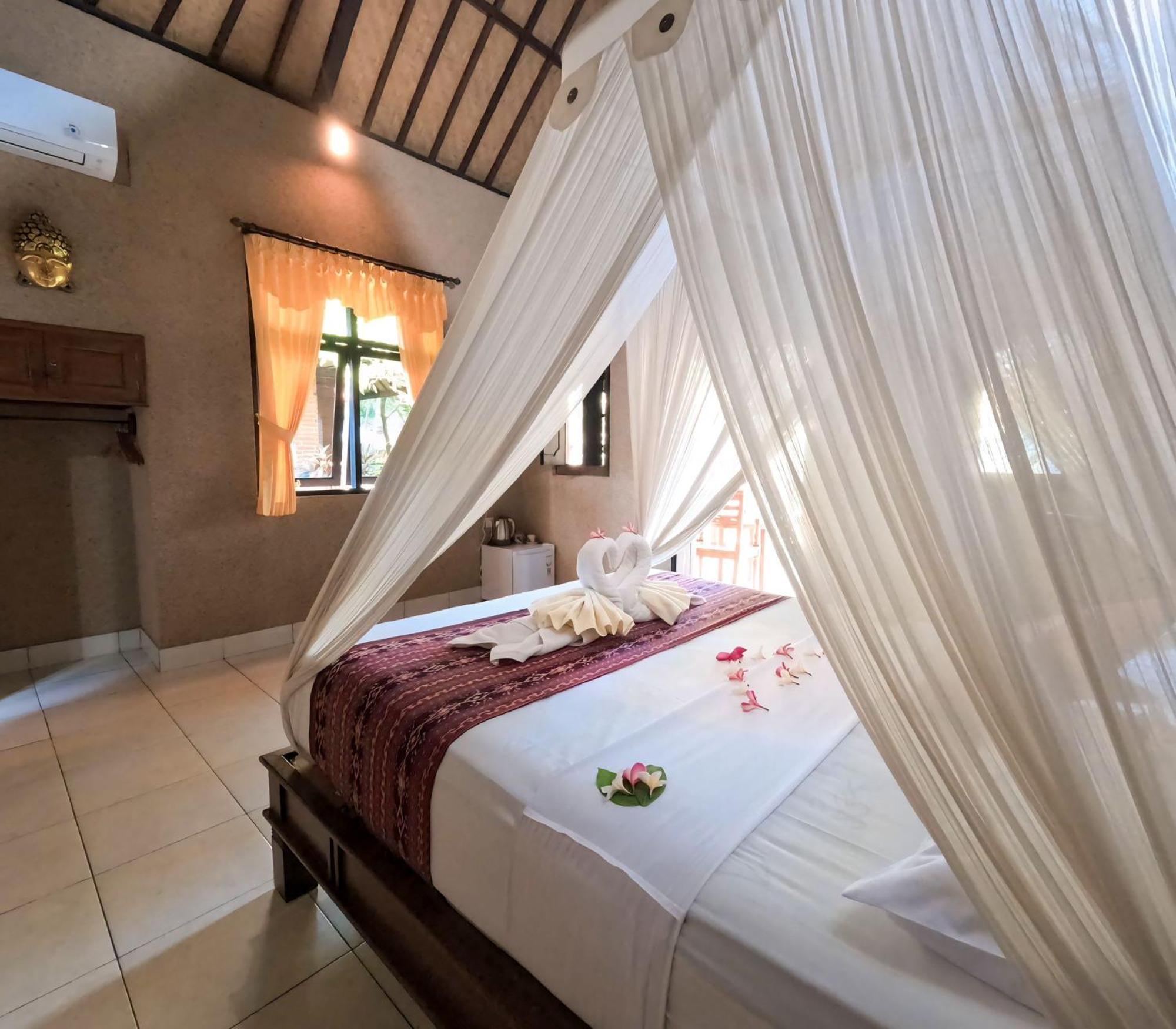 Suka Sari Cottages Pemuteran Exterior foto