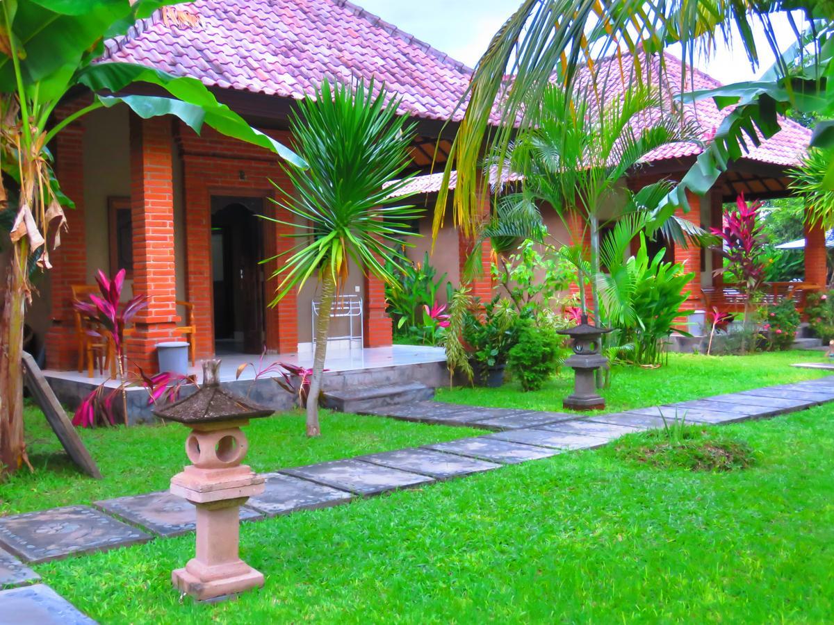 Suka Sari Cottages Pemuteran Exterior foto